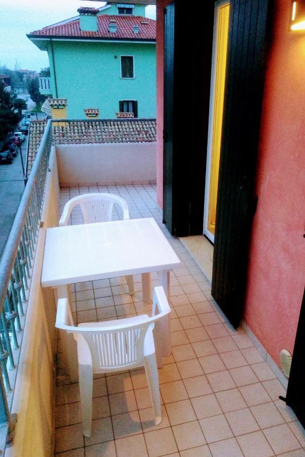 Apartamento 35 Mq In Centro A Caorle Exterior foto